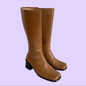 Cute 90s Square Toe Boots